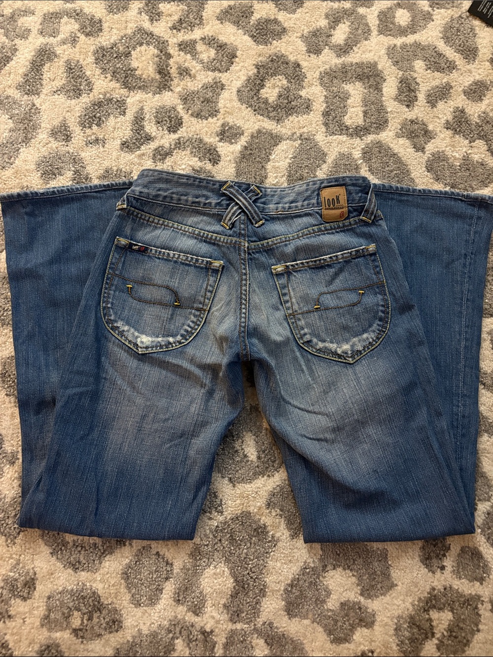 Vintage women’s low rise bell bottom jeans